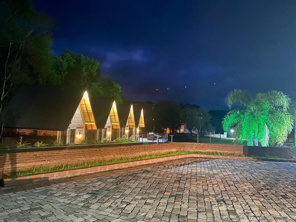 Villaggio Dos Vinhedos เบงโต กองซัลเวส ภายนอก รูปภาพ